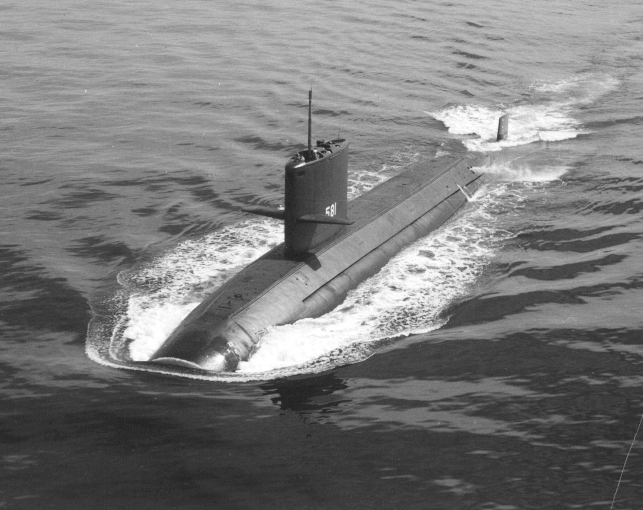 Vintage USS Blueback in action
