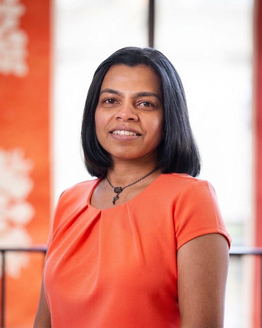 Nadee Jayasena Professional Headshot