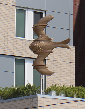 University Pointe statue